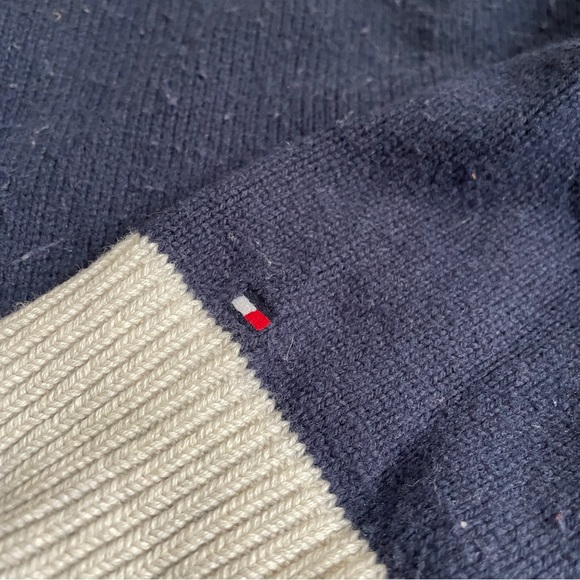 Tommy Hilfiger Nautical Flag Sweater - Picture 3 of 4